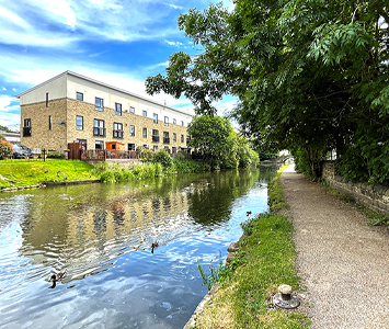 The picturesque Shipley canal